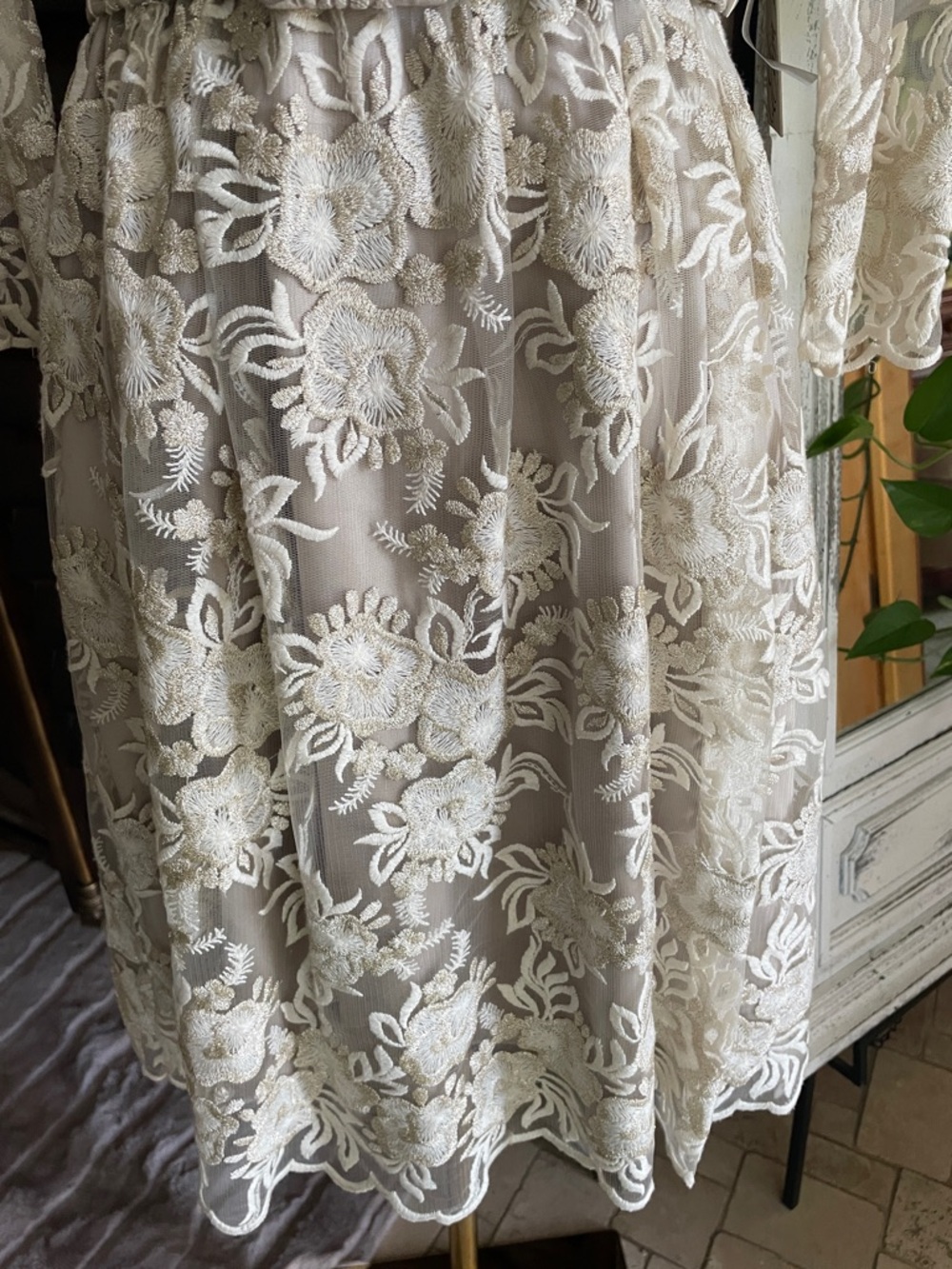 NWT Eliza J Gold Lace Dress with Belt Pockets Bridal Mitzvah Elegant 4P - Picture 4 of 16